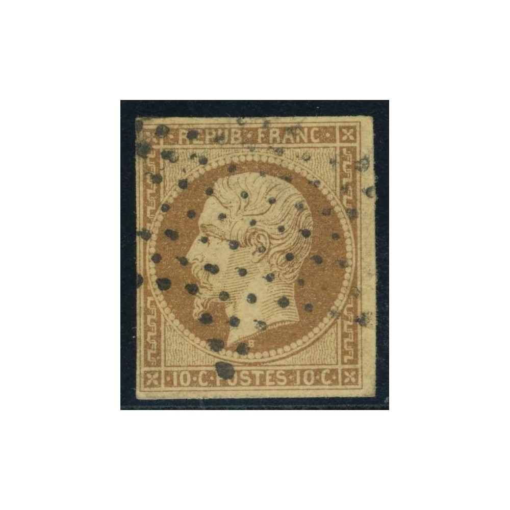 YT 9 - Etoile - Cote 850 euros