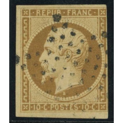 YT 9 - Etoile - Cote 850 euros
