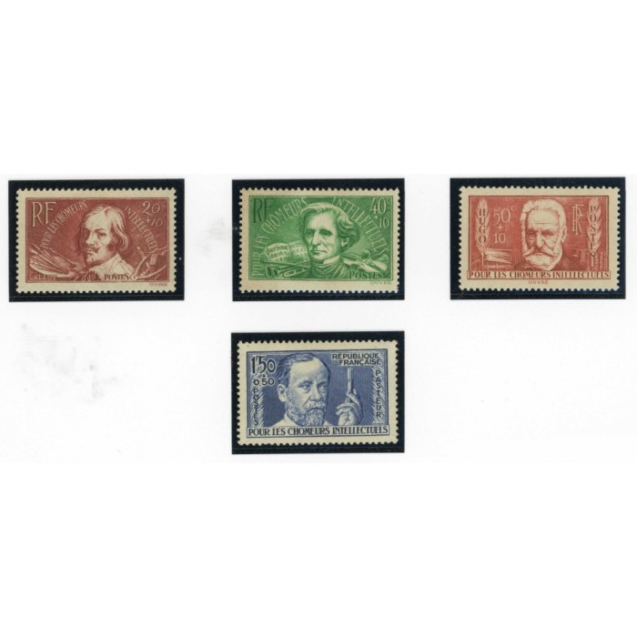 YT 330 à 333 - Neuf x - 4 timbres - Cote 35 Euros