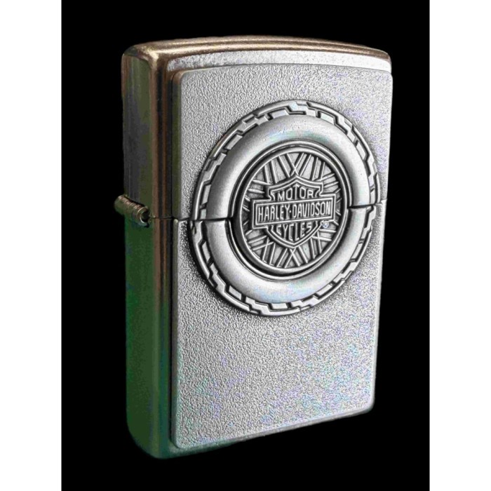 Zippo (Aout 2022) Harley Davidson