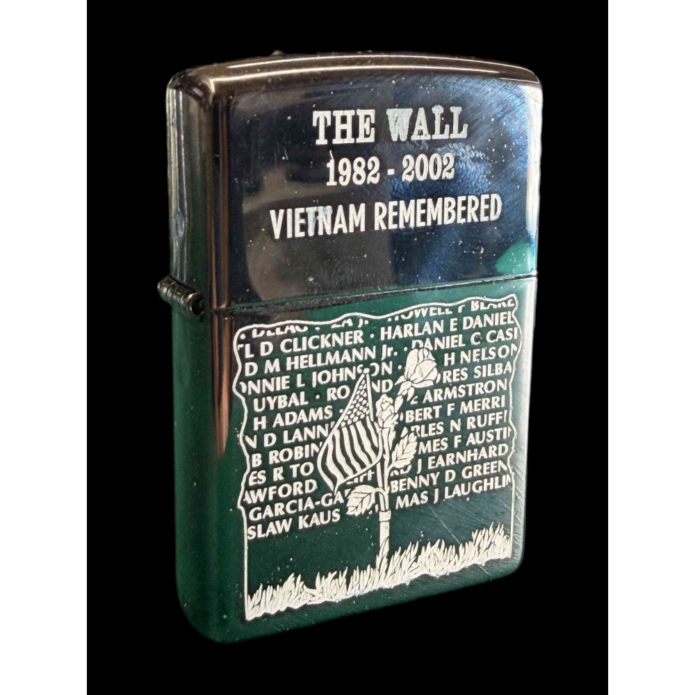Zippo (Aout 2006) 20e Anniversaire du mur "the Wall" Vietnam